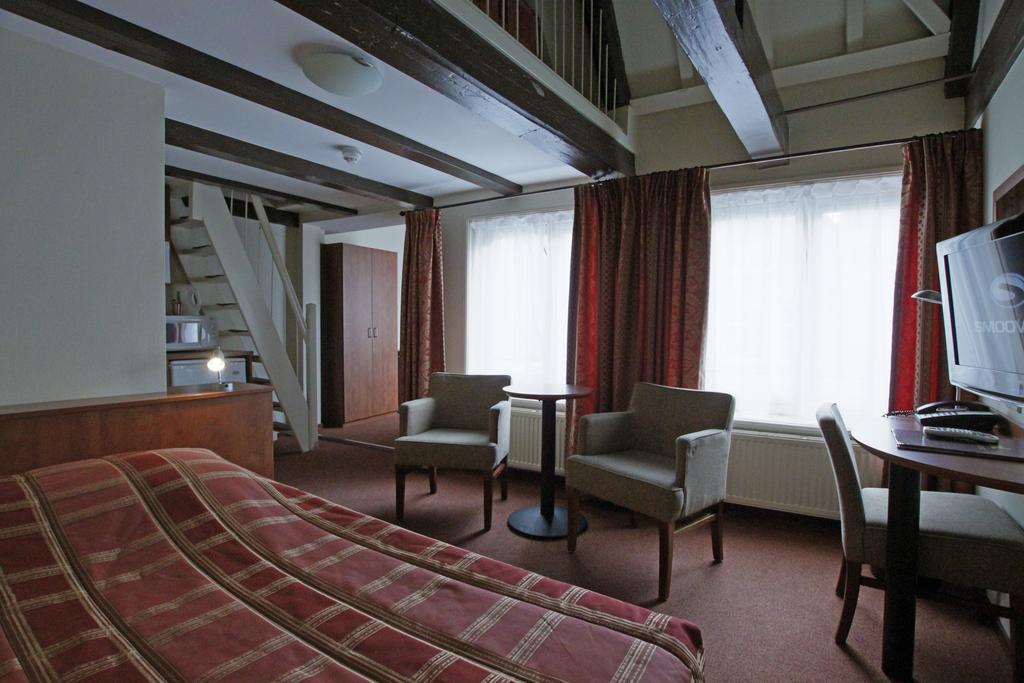 A-Train Hotel A-Train Hotel