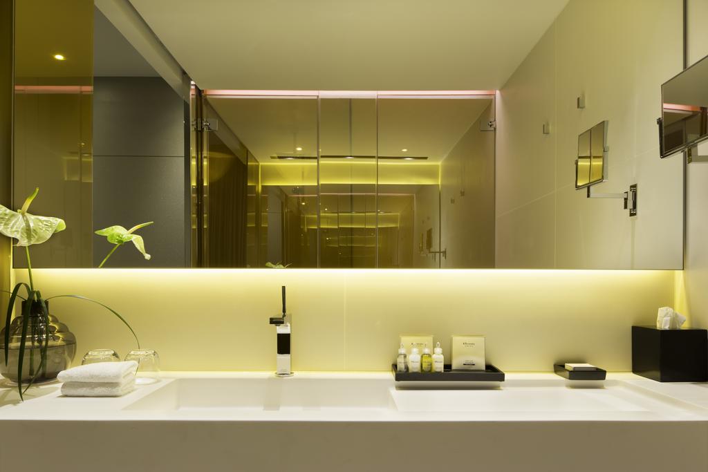 art'amsterdam Hotel Operator B.V. art'amsterdam Hotel Operator B.V.